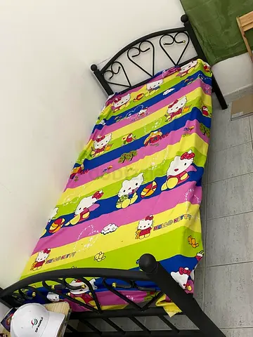 Single bed used with mattress