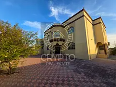 Duplex 6BHK Villa For Rent
