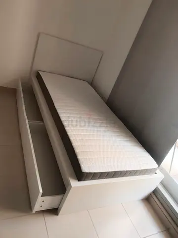 Ikea Malam single bed with IKEA mattress 90×200cm and 2 storage drawers underneath is available
