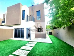 🏡 Elegant Garden Townhouse | Contemporary 3BHK + Maid’s Room | Private Green Space | Sarab Comm