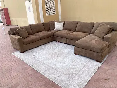 Cratgberrel U Shape Sofa good condition