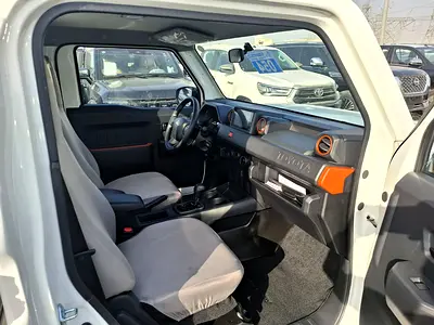 2026 Toyota HILUX 照片 15