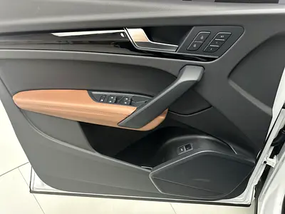 2024 AUDI Q5 — миниатюра 11