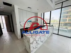 Distress Deal || High ROI || Huge Layout ||