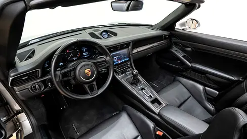 2019 Porsche 911 — миниатюра 13