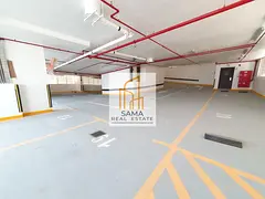 Studio with car parking only 25k near all madina shooping center