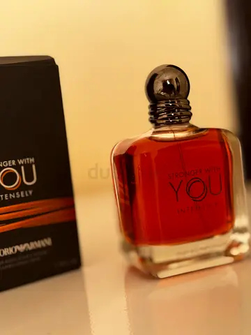Giorgio Armani Stronger With You Intensely Perfume