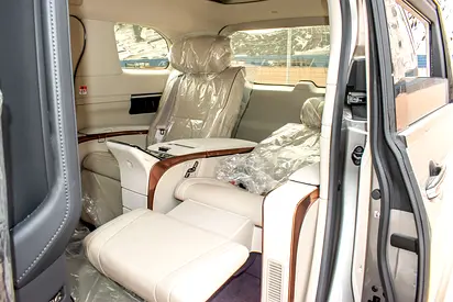 صورة 20 لـ 2026 Lexus LM-SERIES
