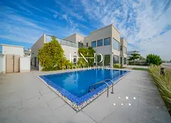 Vacant | Unfurnished | Signature Custom Villa