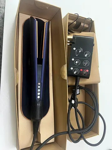Dyson Airstrait Stylish Hair Straightener with Adjustable Settings