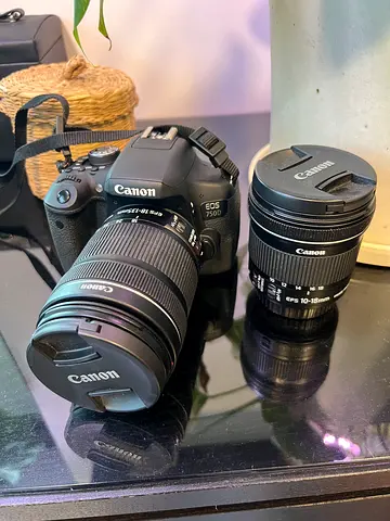 Canon 750D Camera with 18-135mm  10-18mm Lenses