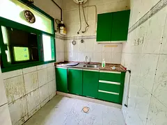 BIG~ STUDIO WITH CLOSE KITCHEN FREE PARKING IN JUST 16k**