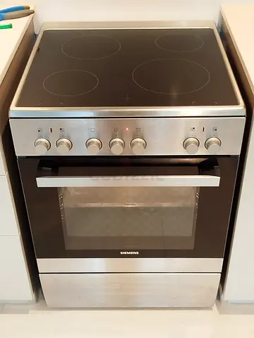 Siemens full electric ceramic cooker 60cm