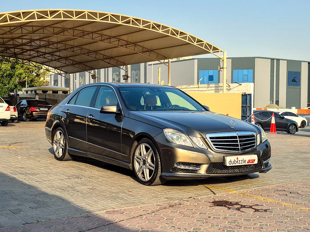 Mercedes-Benz E-Class 2013 — photo 1 of 16