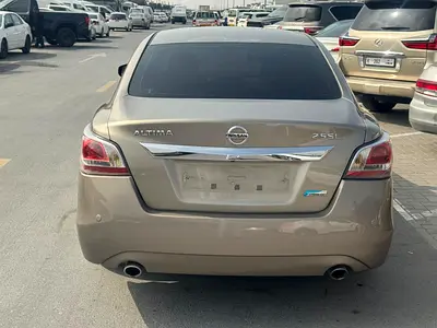 2014 Nissan ALTIMA — фото 11