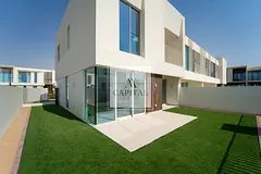 Single Row | Close To Pool | Green Belt