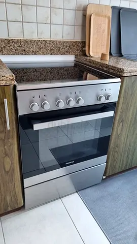 Siemens 4 burner electric ceramic Stove