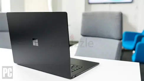 Surface Laptop 4 ci7 11th gen