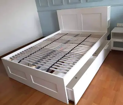 IKEA brimnessqueen size 160×200cm bed frame with headboard+ 4 big storage drawers with IKEA mattress