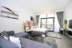 Modern | Fully furnished | Stunning