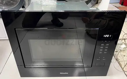 Miele Latest Model Built in 60cm Brand New Microwave For Sale M2240 Model never Used