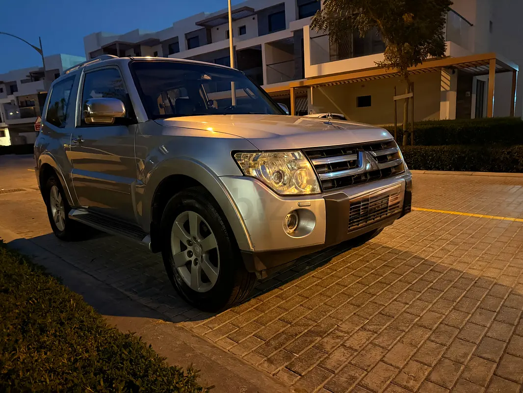 Mitsubishi Pajero GLS