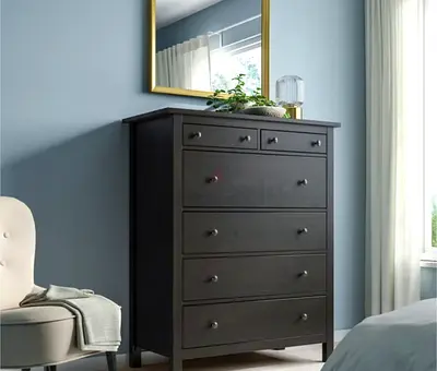 Stunning Black Modern Dresser with Mirror