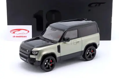 GT SPIRIT 1/18 Land Rover Defender Model Car