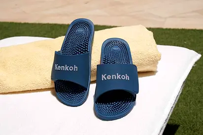 Kenkoh Japanese Therapeutic Sandals with Massaging Footbed