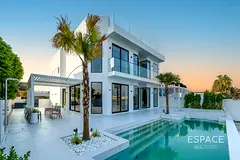 Vacant | Upgraded 4 BR Rotunda | Mid Number