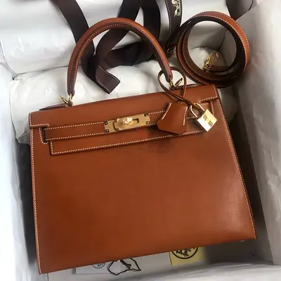 Hermes Kelly Sellier 28 In Gold Barenia Calfskin