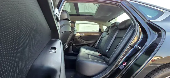 صورة مصغرة 11 لـ 2019 Genesis G80