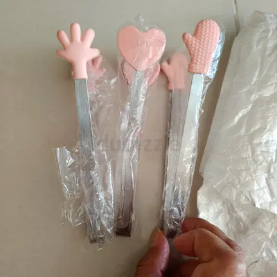 Brand New 3 tongs Aed 10