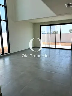 Single Row Duplex | 4BR+Maid | Exclusive Residence
