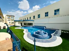Clean / specious / private villa / gym pool and jacuzzi