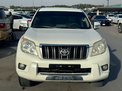 Toyota Prado 2013 white color GcC calen cR