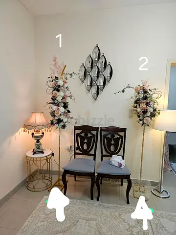 2 Different floral flower decors