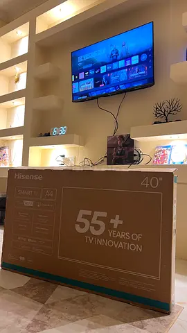 Hisense 40 Smart TV - Brand New Condition ( تلفاز هايسنس الذكي 40 بوصة بدقة Full HD - نظام)