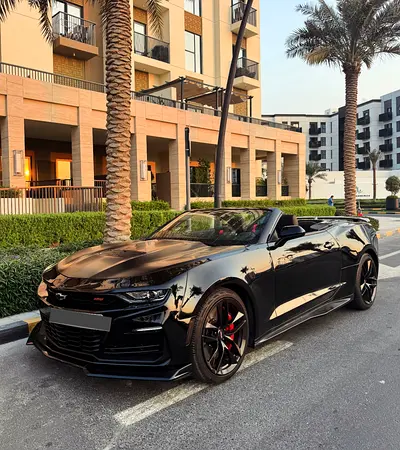 CAMARO 2023 SS V8
CONVERTIBLE • SPECIAL
EDITION CAR WITH SPECIAL INTERIOR COLOR • LIKE BRAND NEW