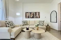Stylish Modern Retreat | Water's Edge Yas Island | 20% Off