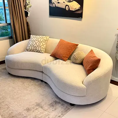 Stylish and Comfortable Curved Sofa for sale