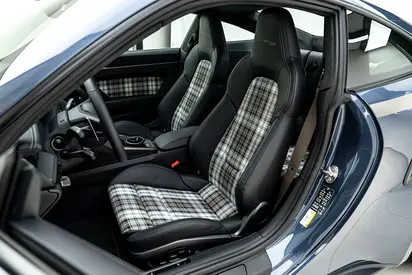 صورة مصغرة 13 لـ 2025 Porsche 911