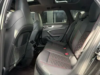 2021 AUDI RS6 缩略图 13