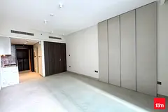 Brand New | Spacious | Vacant | Close to Exit