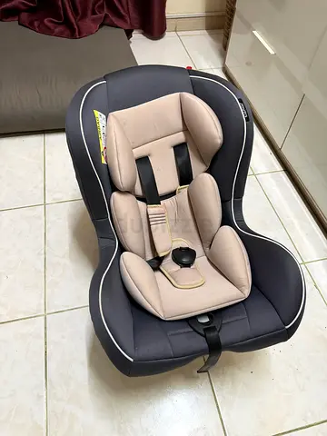 Comfortable Baby Car Seat for Safe Travel