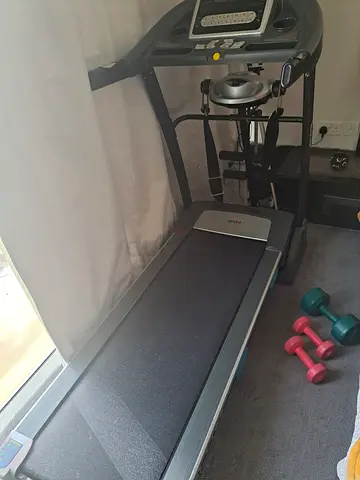 LT4430 Elliptical Trainer for Sale