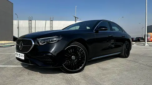 MERCEDES E300 LIKE BRAND NEW WARRANTY  FREE SERVICE CONTRACT