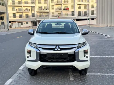 Mitsubishi L200 // Diesel Engine // 4 WD drive // power window // Good conditions