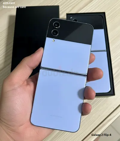 GALAXY FLIP 4 Mint Condition