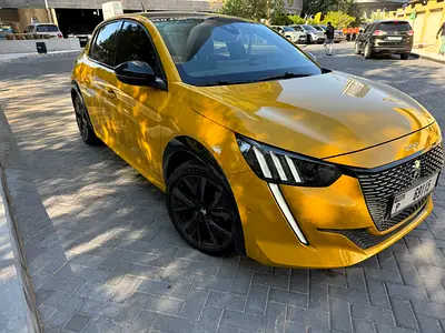 Immaculate condition/ No accident / Under warranty